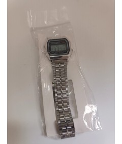 ⌚ Klasyczny styl lat 80. + cyfrowa funkcjonalność – retro design z nowoczesnym akcentem! 🎯