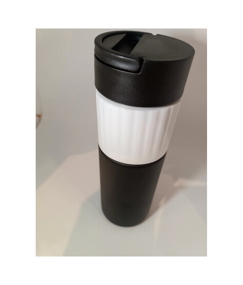 ⚫⚪ Nowoczesny design i praktyczne rozwiązania – na każdą porę roku! ⚫⚪