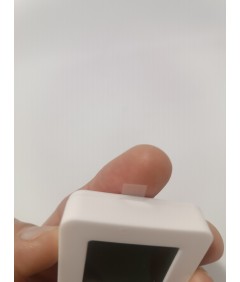 Mini termometr i higrometr LCD biały – 4,5 cm, pomiar temperatury i wi