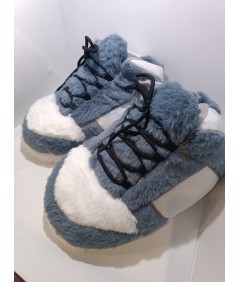 👟✨ Sneakersowy styl w domu – miękko, ciepło i mega wygodnie ☁️