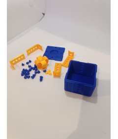 Pudełko prezentowe prank 3D niebiesko-złote unboxing 6×6×7,5 cm
