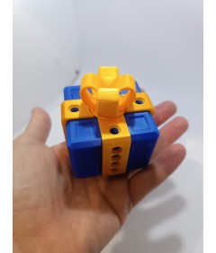 Pudełko prezentowe prank 3D niebiesko-złote unboxing 6×6×7,5 cm